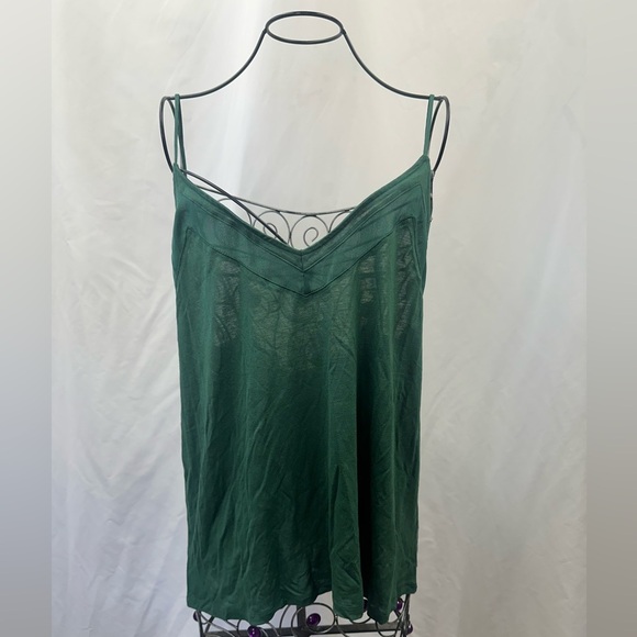 NWT H&M green spaghetti strap tank top size L - Picture 1 of 7
